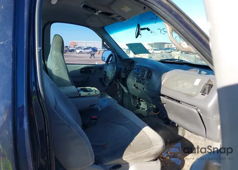 2000 Ford F-150 Work Series/Xl/Xlt из США, поврежденный, VIN 1FTZF1726YNB28762